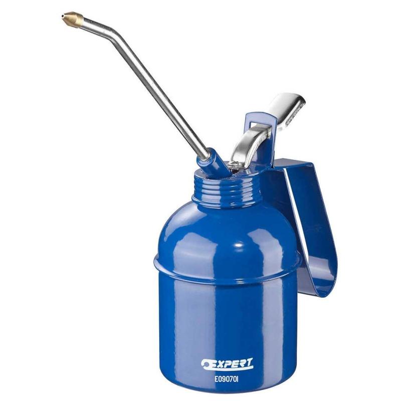E090701 - Oil can, 300 ml E090701 - Oil can, 300 ml