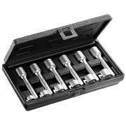 E200517 - Offset open sockets